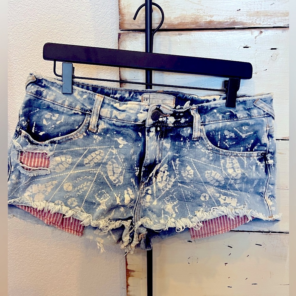 Free People tie dye and pocket peep cutoff denim shorts